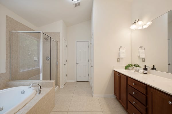 204 Northbrooke Court, Woodstock, GA