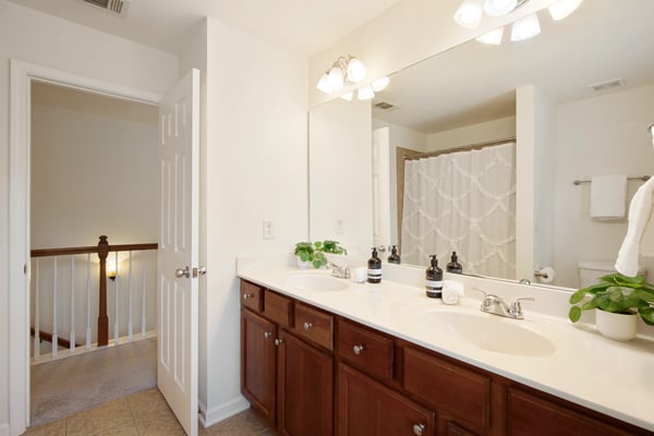 204 Northbrooke Court, Woodstock, GA