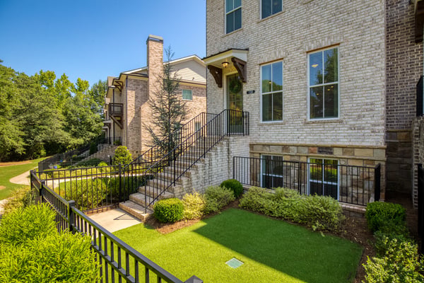 136 Everley Walk, Alpharetta, GA