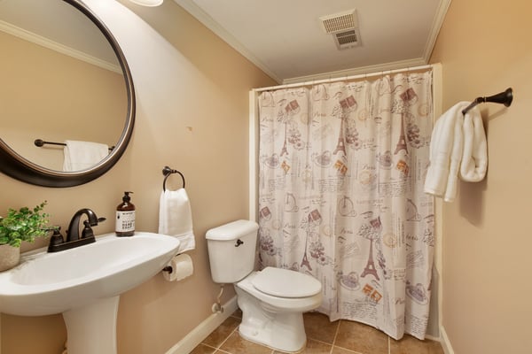 1175 Jennifer Oaks Drive, Alpharetta, GA