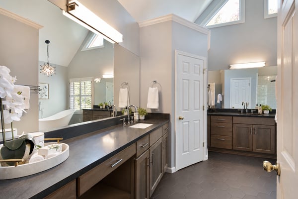 1175 Jennifer Oaks Drive, Alpharetta, GA