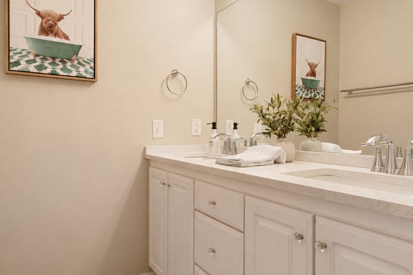 1175 Jennifer Oaks Drive, Alpharetta, GA