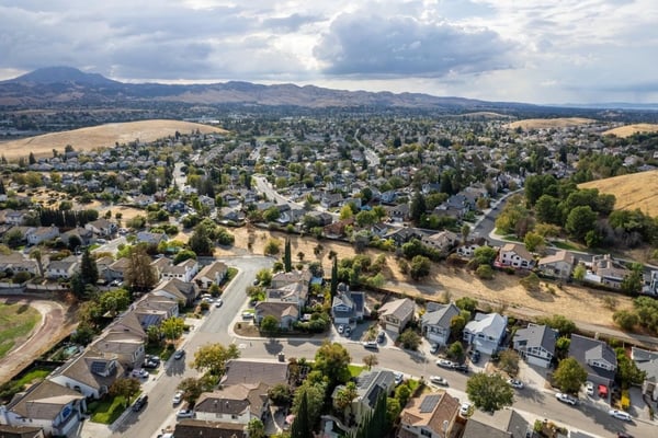 4512 Deer Ridge Way, Antioch, CA