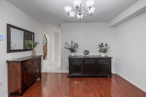 114 Leah Cres., Thornhill, ON