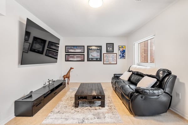 114 Leah Cres., Thornhill, ON