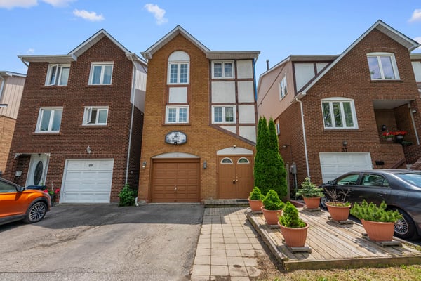 35 Festival Dr., North York, ON