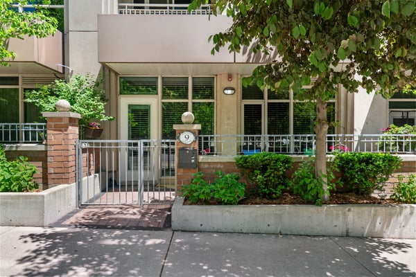 9 Bastion St., Toronto, ON