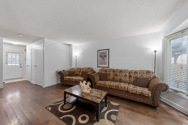 4 Sunshine Dr., Richmond Hill, ON
