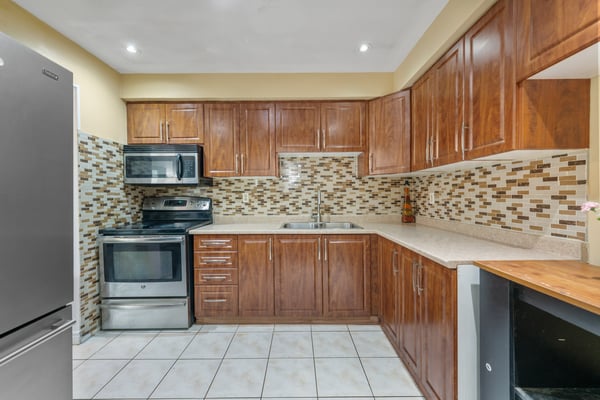 4 Sunshine Dr., Richmond Hill, ON