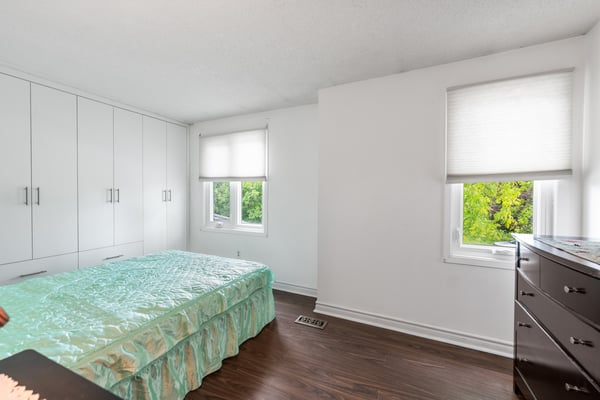 4 Sunshine Dr., Richmond Hill, ON