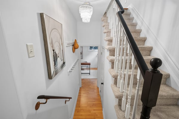 722F Kingston Rd., Toronto, ON