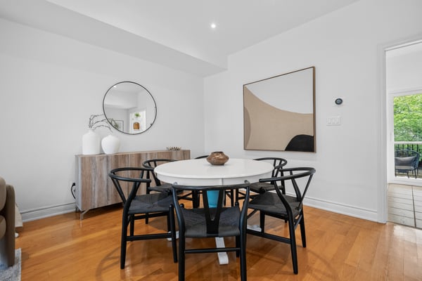 722F Kingston Rd., Toronto, ON