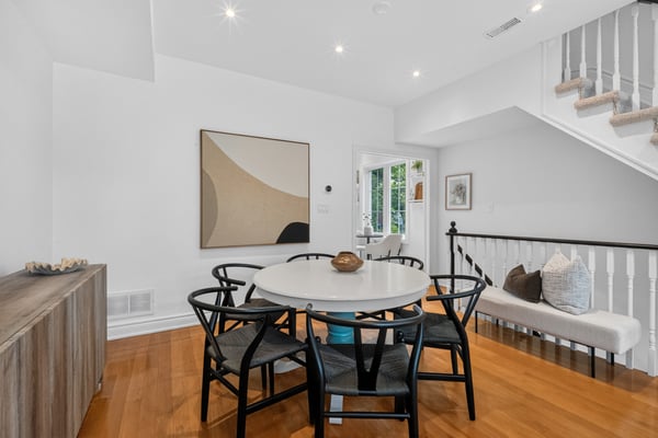 722F Kingston Rd., Toronto, ON