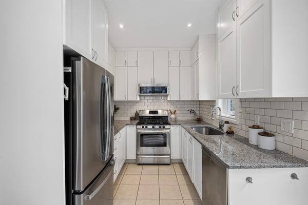 722F Kingston Rd., Toronto, ON