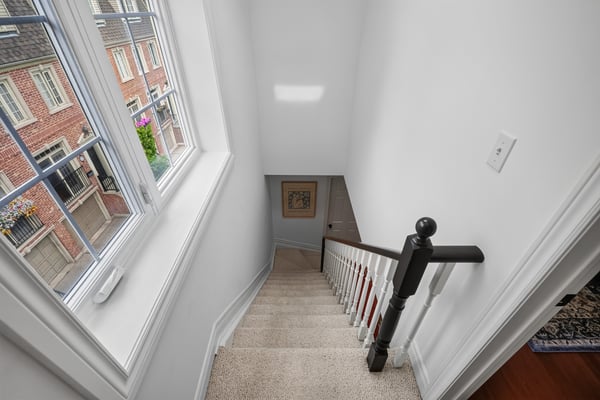 722F Kingston Rd., Toronto, ON
