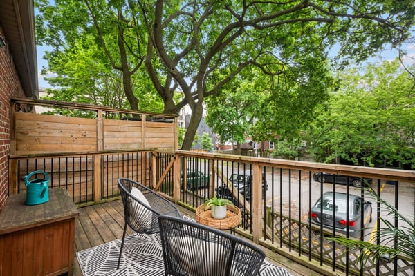 722F Kingston Rd., Toronto, ON