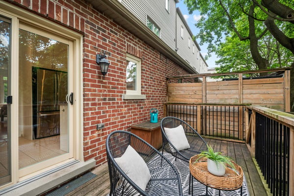 722F Kingston Rd., Toronto, ON
