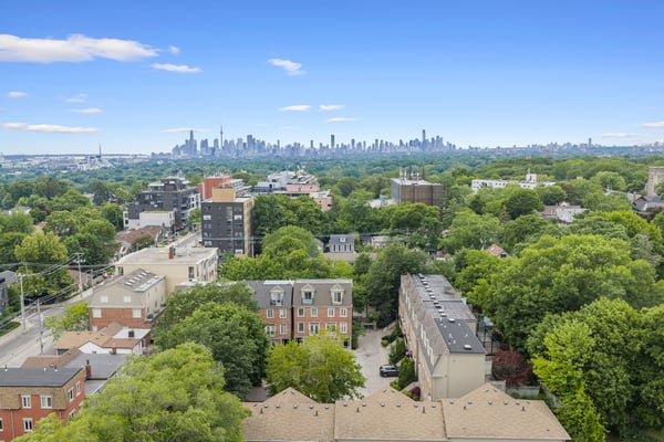 722F Kingston Rd., Toronto, ON