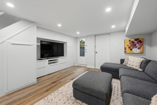4 Normanna Ave., Toronto, ON