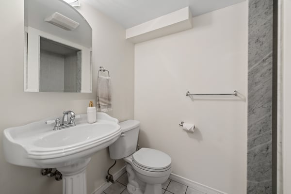 4 Normanna Ave., Toronto, ON