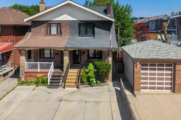 4 Normanna Ave., Toronto, ON