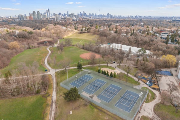 4 Normanna Ave., Toronto, ON
