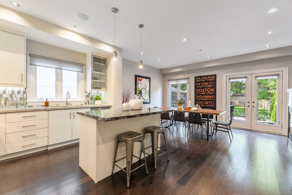 192 Erskine Ave., Toronto, ON
