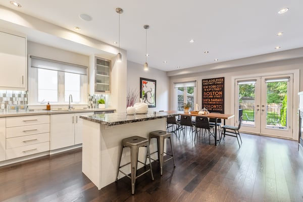 192 Erskine Ave., Toronto, ON