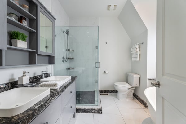 192 Erskine Ave., Toronto, ON