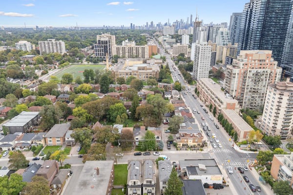 192 Erskine Ave., Toronto, ON