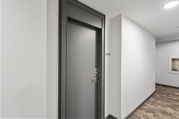 1609-18 Spring Garden Ave., North York, ON