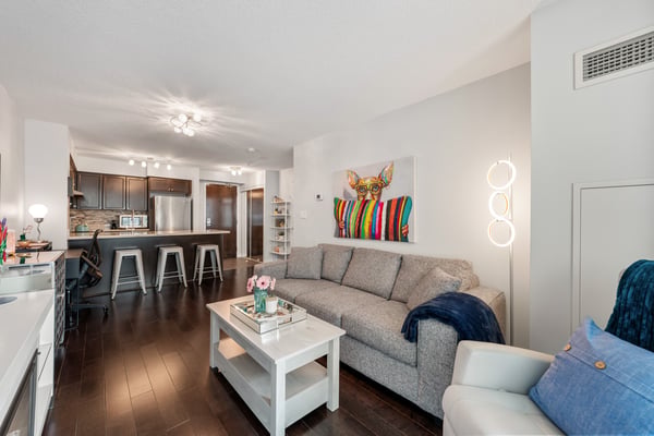 1609-18 Spring Garden Ave., North York, ON