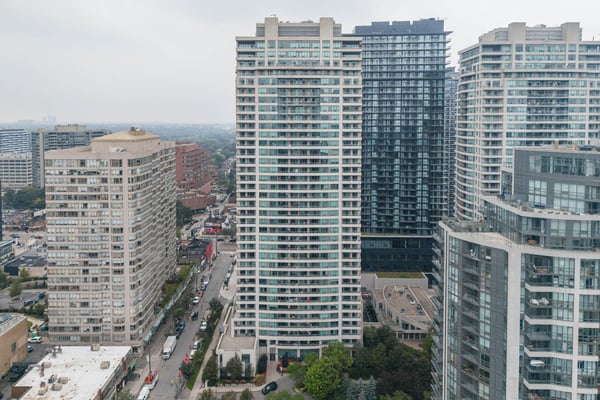 1609-18 Spring Garden Ave., North York, ON