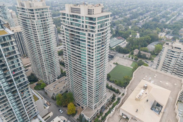 1609-18 Spring Garden Ave., North York, ON