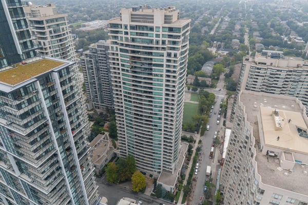 1609-18 Spring Garden Ave., North York, ON