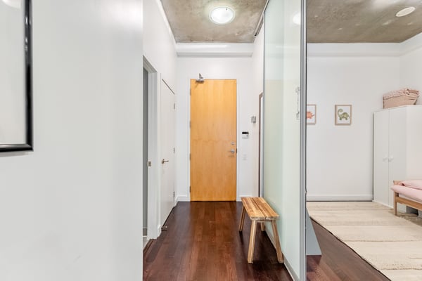 210 - 33 Mill St, Toronto, ON