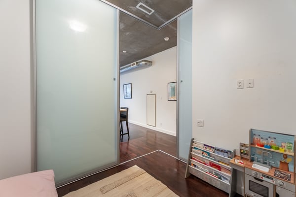 210 - 33 Mill St, Toronto, ON