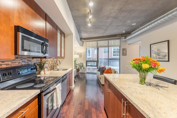 210 - 33 Mill St, Toronto, ON