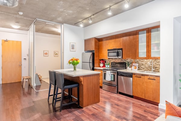 210 - 33 Mill St, Toronto, ON