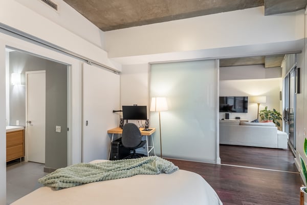 210 - 33 Mill St, Toronto, ON