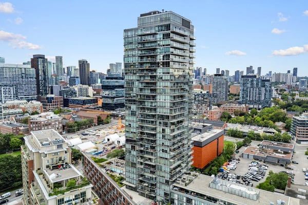 210 - 33 Mill St, Toronto, ON