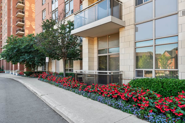 LPH06-75 King William Cres., Richmond Hill, ON