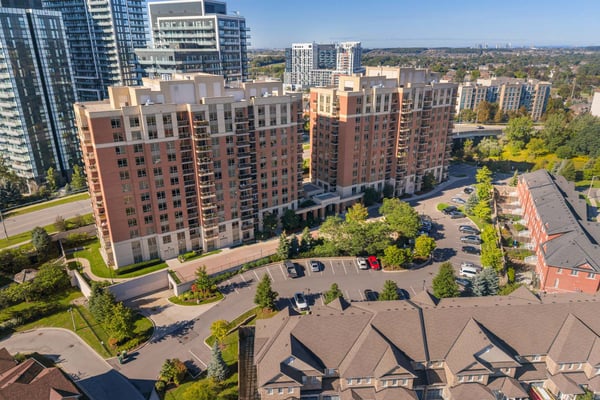 LPH06-75 King William Cres., Richmond Hill, ON