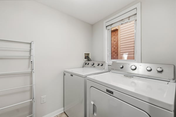 3195 Munson Cres., Burlington, ON