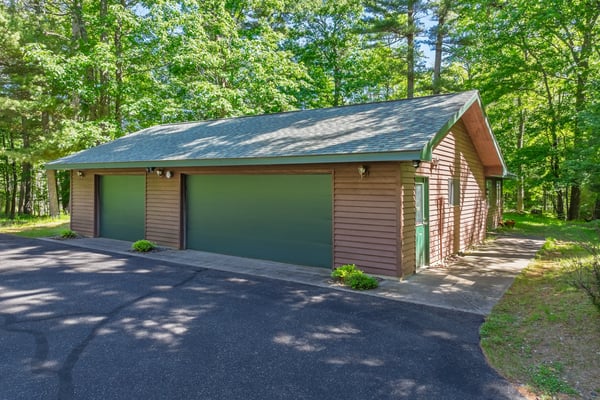 11400 Santo Rd, Arbor Vitae, WI