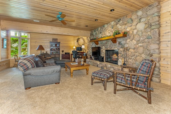 11400 Santo Rd, Arbor Vitae, WI