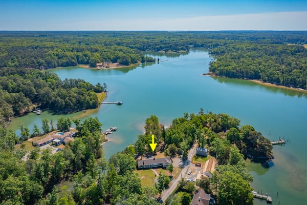 127 Tilden Lane, Weems, VA