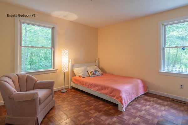 17 Wesley Terrace, Weems, VA
