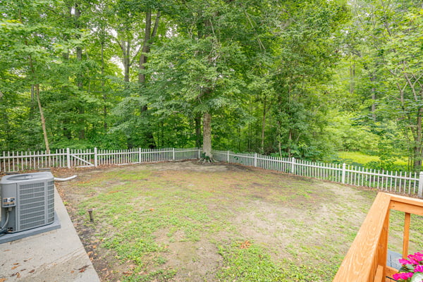 17 Wesley Terrace, Weems, VA