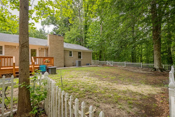 17 Wesley Terrace, Weems, VA